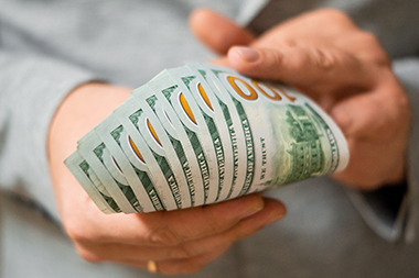 excess inventory stuck in warehouse, selling excess overstock inventory, too much inventory in warehouse taking up space, keen to clear stock from warehouse and liquidate, closeout overstock inventory for sale, looking for overstock closeout buyers, sell excess inventory fast, buying liquidation merchandise, keen to liquidate stock quickly